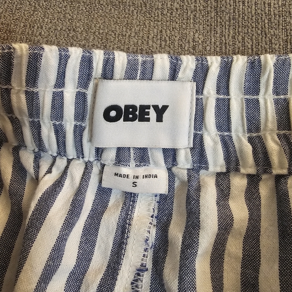 Obey Casual Slouchy Relaxed Striped Blue White High Rise Shorts Size Small - Picture 4 of 6